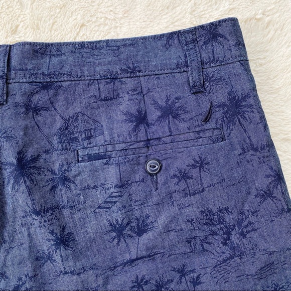 Nautica blue palm tree tiki hut flat front shorts - Picture 3 of 6